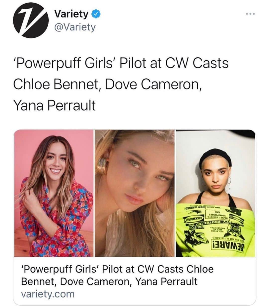 クロエ・ベネットのインスタグラム：「!!!!」