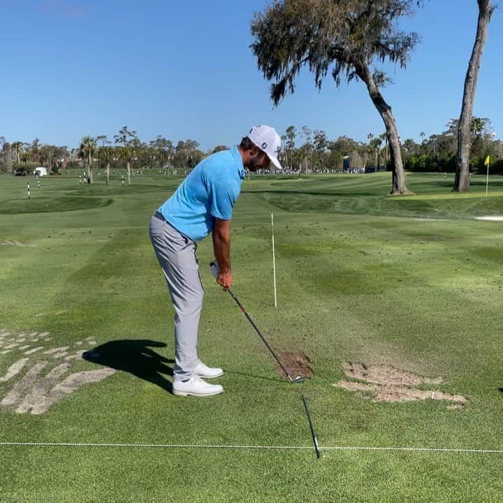 マックス・ホーマのインスタグラム：「Aim small miss small #golf」