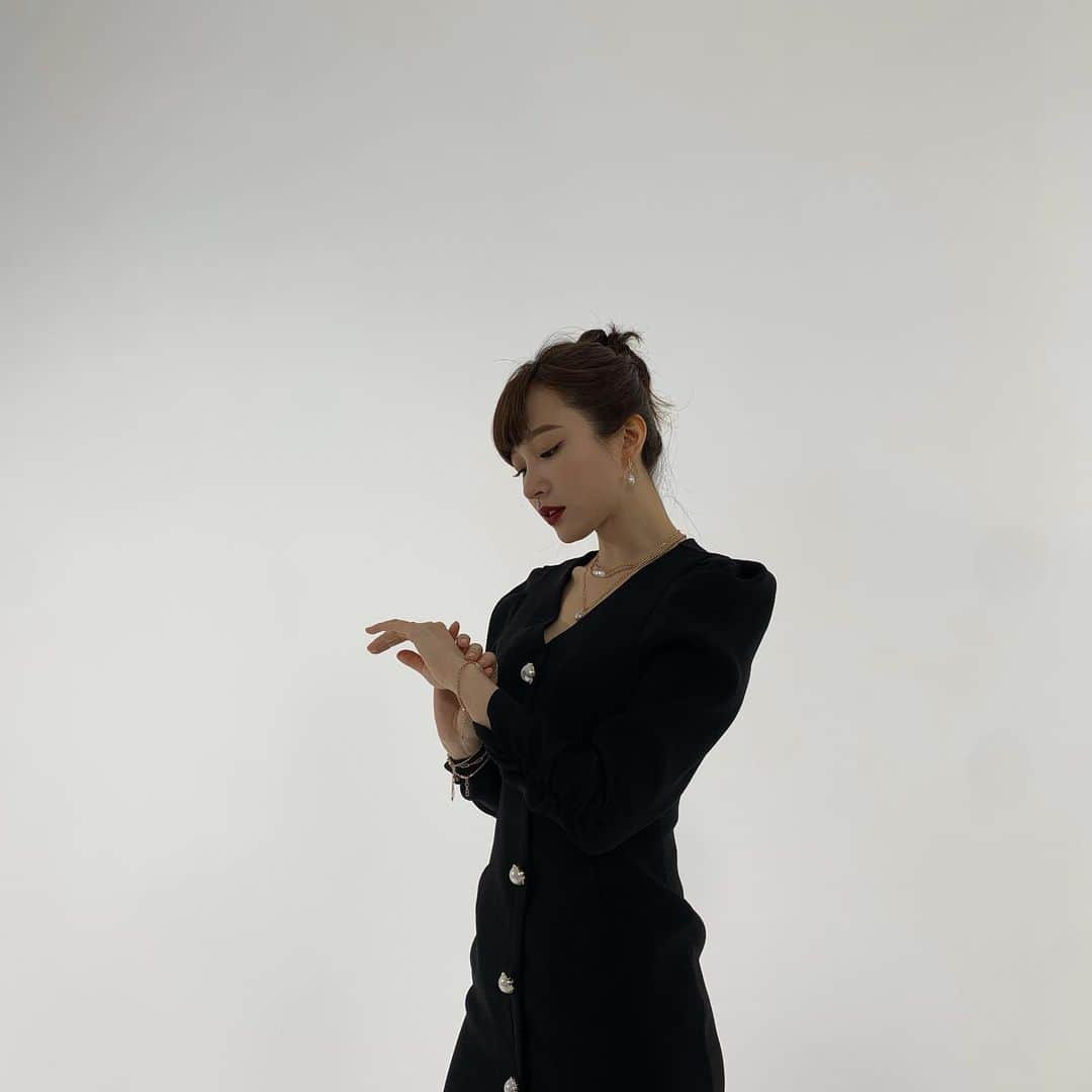 ハニのインスタグラム：「[하니아니희연] 하드리햅번 너낌 있 다고 해줘..」