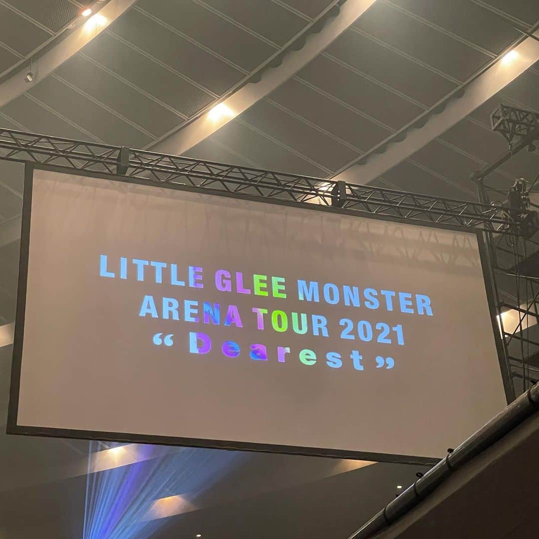 Little Glee Monsterさんのインスタグラム写真 - (Little Glee MonsterInstagram)「Little Glee Monster Arena Tour 2021 “Dearest”  本日は大阪城ホール公演🏯！！  3月10日(水)OPEN 16:30/START 18:00  メンバーの地元大阪！  感染症対策も行なって安全に開催いたします。 当日券もありますので、会場にてお待ちしています☺️  #リトグリ #リトグリdearest  #大阪 #大阪城ホール #たこ焼き豚まん食べてがんばります」3月10日 12時50分 - littlegleemonster_official