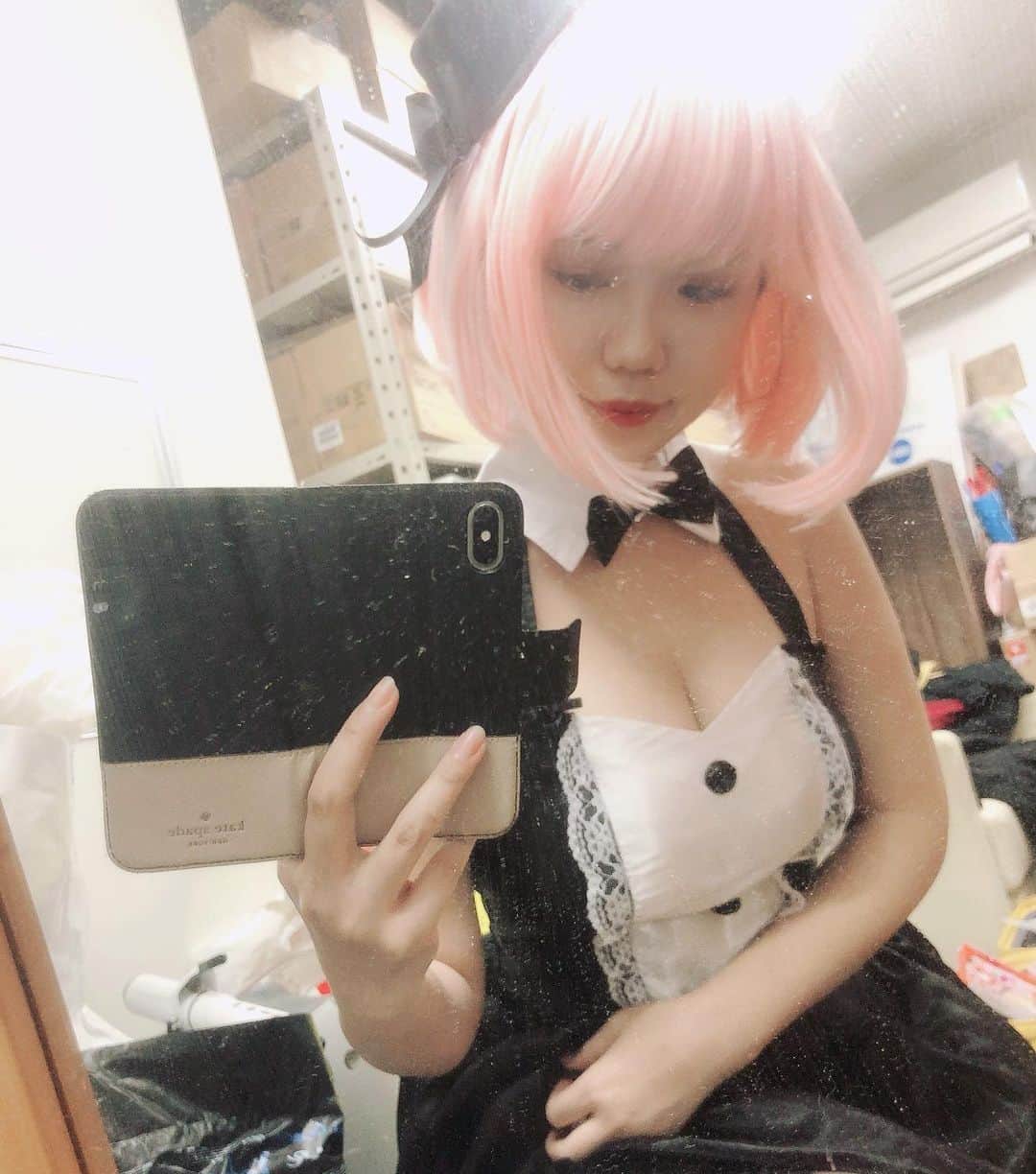 のインスタグラム：「えなこ  #ハイパーブラックジャック #hyperblackjackバージョンえなこ  #NET #クソ辛いと評判だったやつ #打ってないくせにコスプレだけはちゃっかりやるシリーズ #えなこ #コスプレイヤーのコスプレ #パチンコロックンロールdx  #コスプレ道場 #森本レオ子」