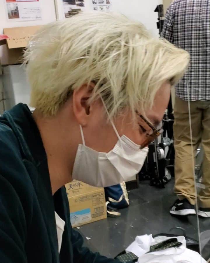 山口いく（アントワネット）のインスタグラム：「R-1グランプリ バレる リンダカラー デン バージョン」