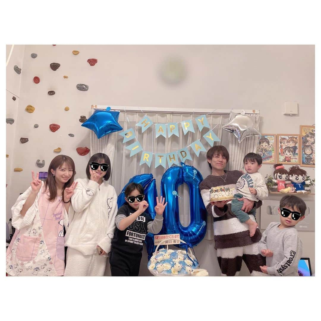 辻希美さんのインスタグラム写真 - (辻希美Instagram)「パパ40歳おめでとう🎂💕✨」3月10日 23時39分 - tsujinozomi_official