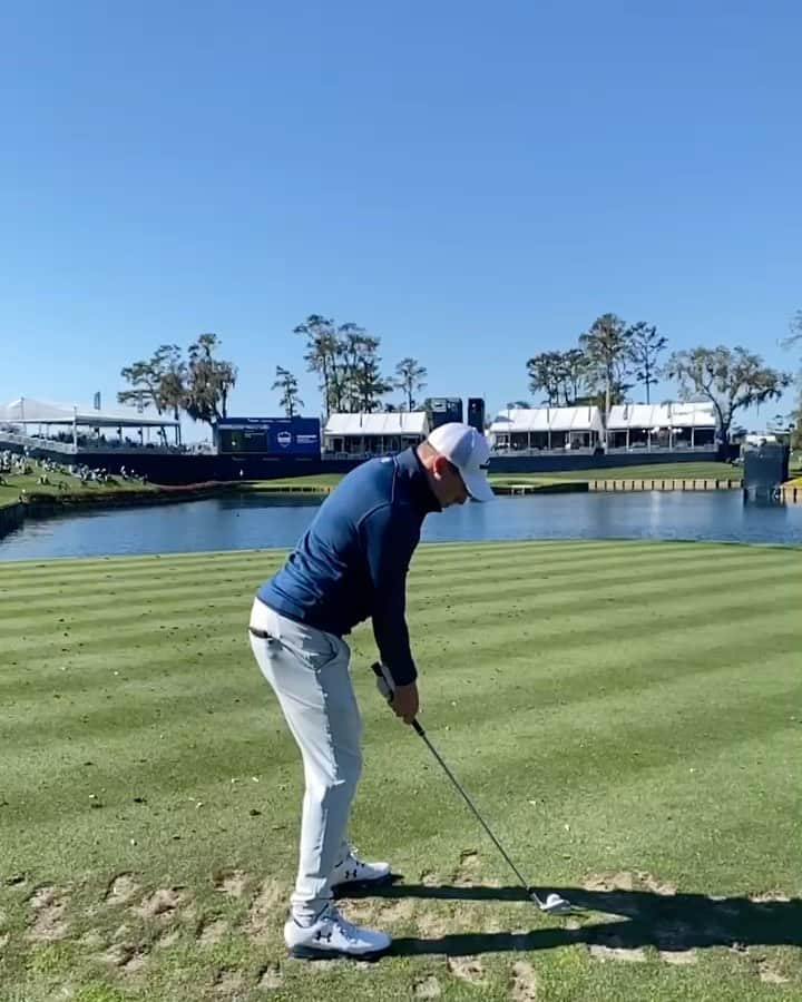 マシュー・フィッツパトリックのインスタグラム：「@tpcsawgrass looking 👌 Excited for @theplayerschamp!!」