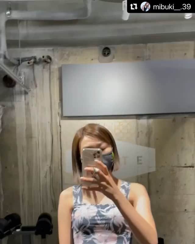 PEAK &PINEのインスタグラム