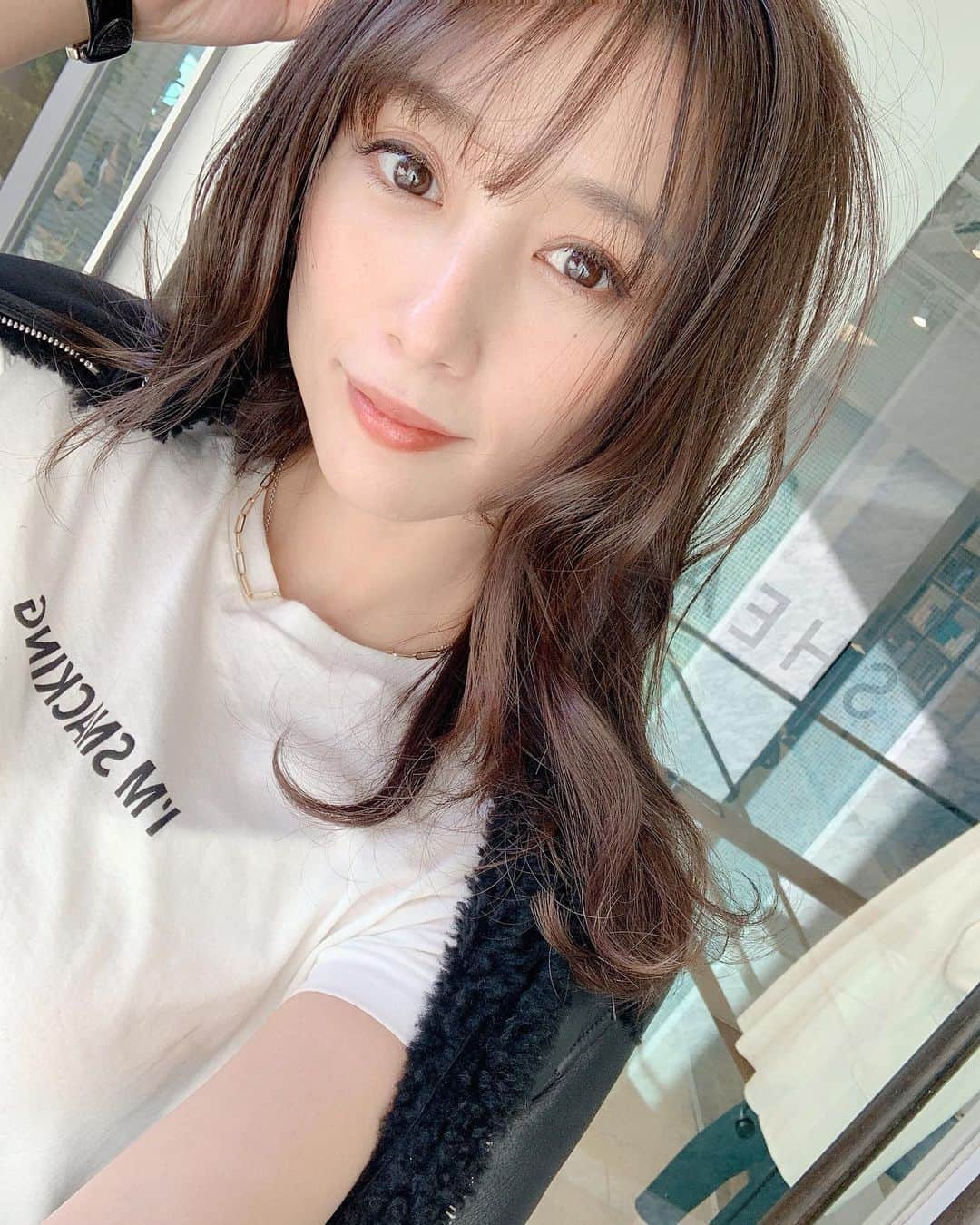 広瀬未花さんのインスタグラム写真 - (広瀬未花Instagram)「うん、髪の色かなりいい感じです❤︎  チヨマくん、いつもありがとう✨✨ @shea_chiyo   さて、今日もトレーニングから スタート✨✨✨ 心も身体も整えていこう！」3月11日 9時41分 - micahirose