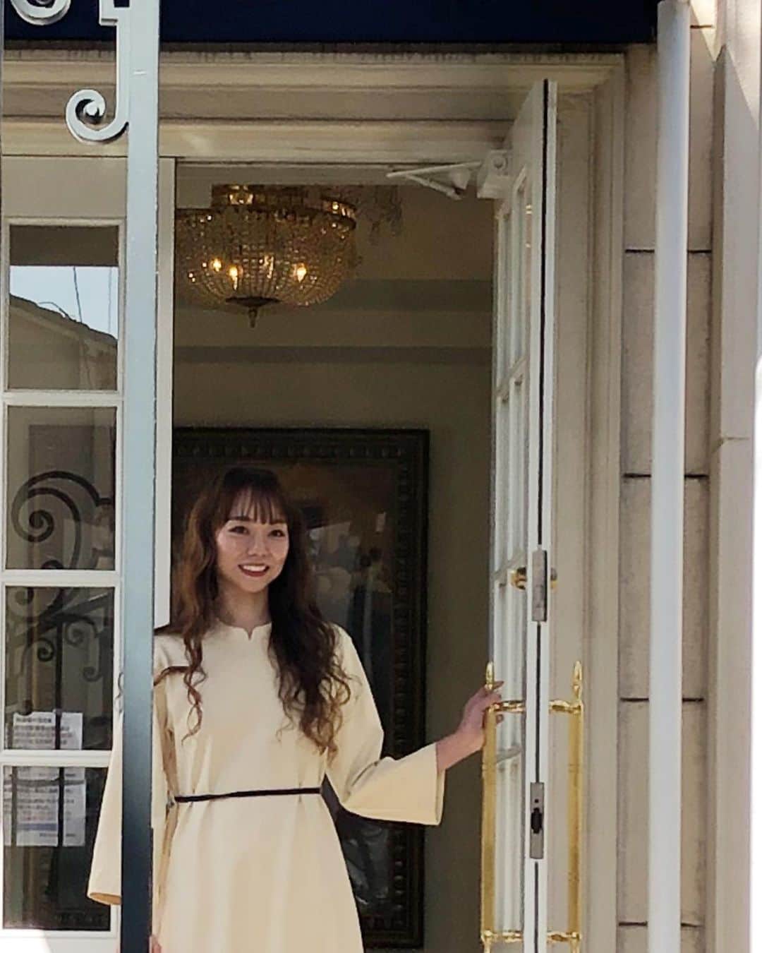上野水香さんのインスタグラム写真 - (上野水香Instagram)「暖かいですね☺️ 春です^_^✨✨ 今日はクラスレッスンの後、とある撮影、取材でした。 普段着ないふんわりしたファッションで💛」3月11日 14時39分 - mizukaueno