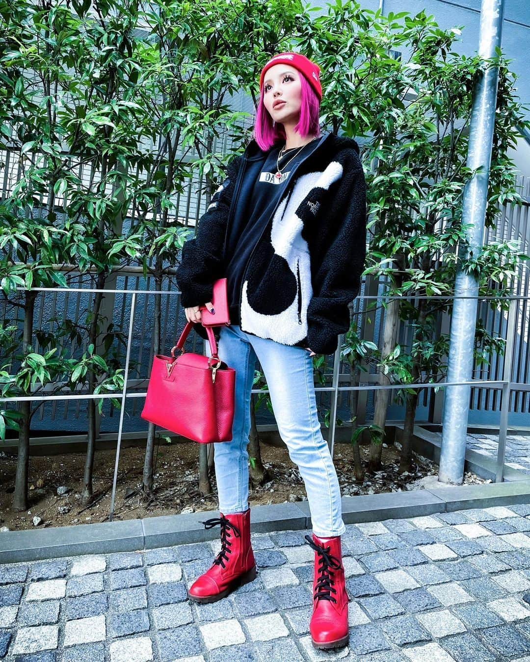 丘咲エミリのインスタグラム