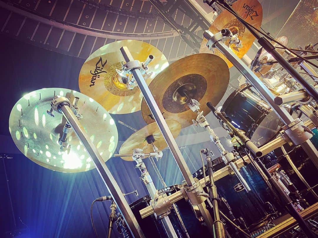 坂東慧のインスタグラム：「Little Glee Monster Arena Tour “Dearest” 大阪城ホール2日目！ #littlegleemonster #リトグリ」