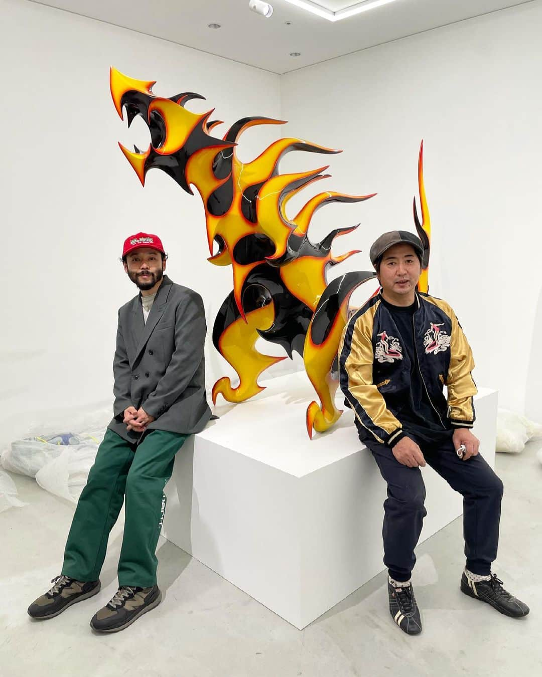 小木 "Poggy" 基史のインスタグラム：「@tetsuya_nakamura_ solo exhibition 明日から @2gtokyo のNANZUKA  2Gにて🔥🦖」