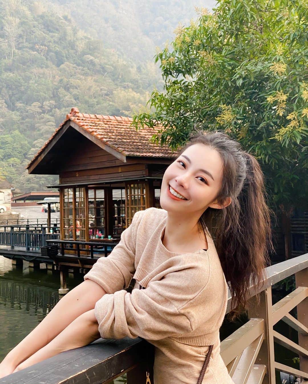 張香香のインスタグラム：「想去踏青了🥺🥺🥺」
