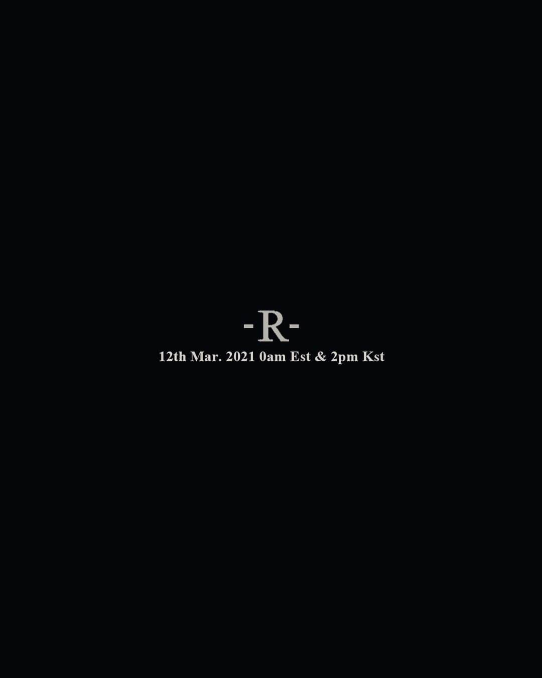 BLACKPINKさんのインスタグラム写真 - (BLACKPINKInstagram)「#ROSÉ #로제 #BLACKPINK #블랙핑크 #FirstSingleAlbum #R #TITLE #OnTheGround #D_DAY #March12th_0amEST #March12th_2pmKST #RELEASE #YG」3月12日 0時00分 - blackpinkofficial