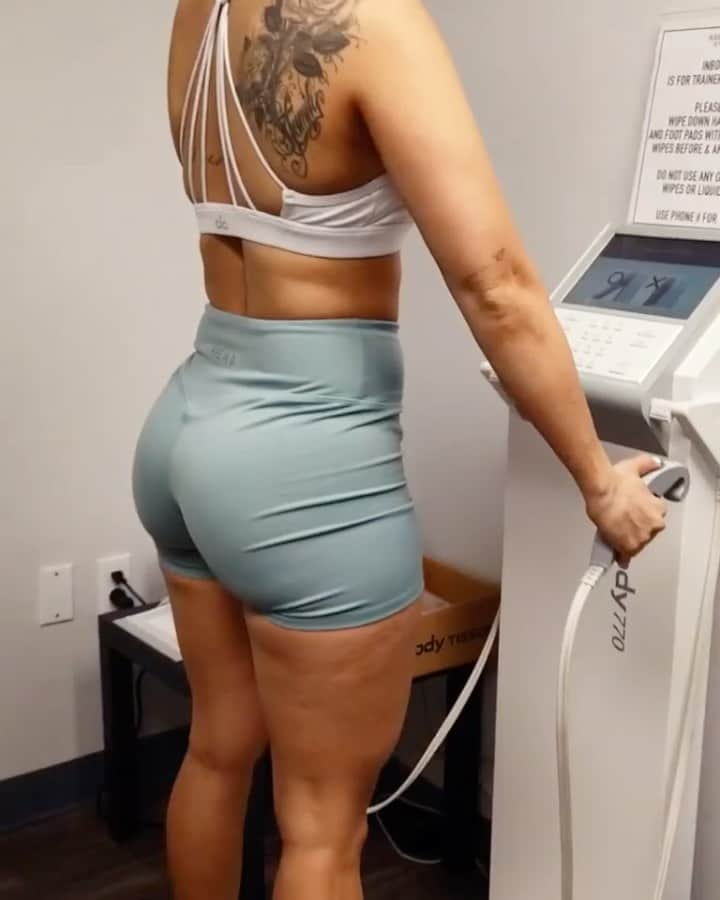 Tianna Gregoryのインスタグラム：「Being able to set goals and track my progress with @inbodyusa has been so amazing! I can see how my diet and workouts are working and if I need to adjust anything 🙌🏽」