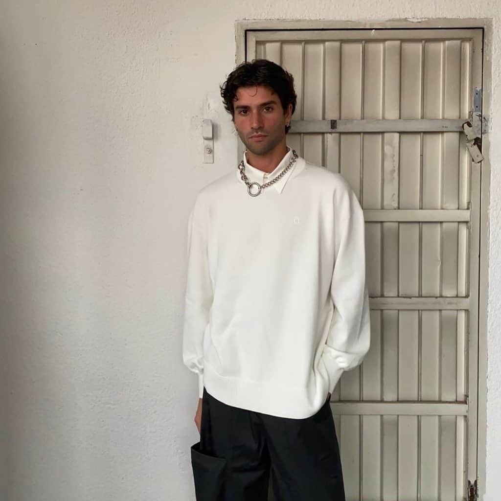アディアムのインスタグラム：「@MarcForne wears the Omotesando Sweater and Shibuya Pant from the #ADEAM Ichi Collection.   Our first gender-neutral collection, ADEAM Ichi, will be available exclusively at ADEAM.com this September.」