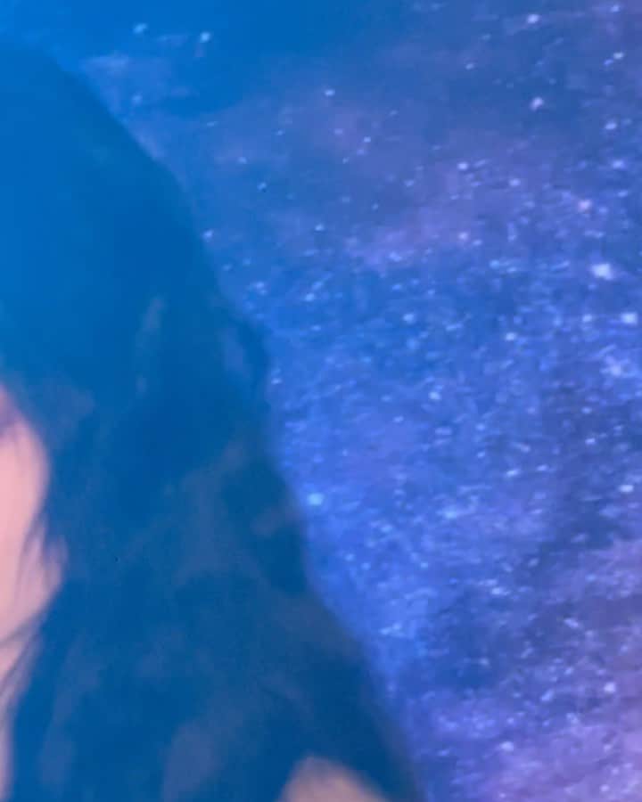 パク・ソラのインスタグラム：「여긴오디🌌」