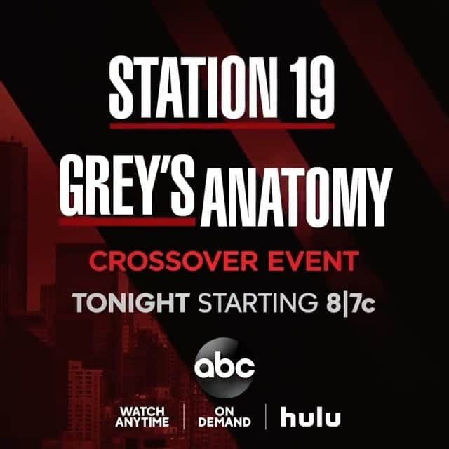 Kelly McCrearyのインスタグラム：「Y’all. It’s been a minute. And I know it may seem like I say this a lot... but I really, really, really mean it— you should watch tonight. Because I damn near fell off my chair at the table read. And if you’re a fan, I promise you won’t want to hear about it on the socials. So tune in. Because we’re back after what seems like a million years. And it’s some damn good tv. xoxoxo」