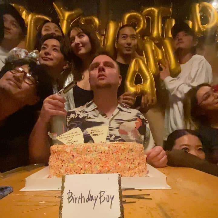 東京DANDYのインスタグラム：「Flamer 🔥  Thank you for all the birthday messages and love. Right back at you ❤️」
