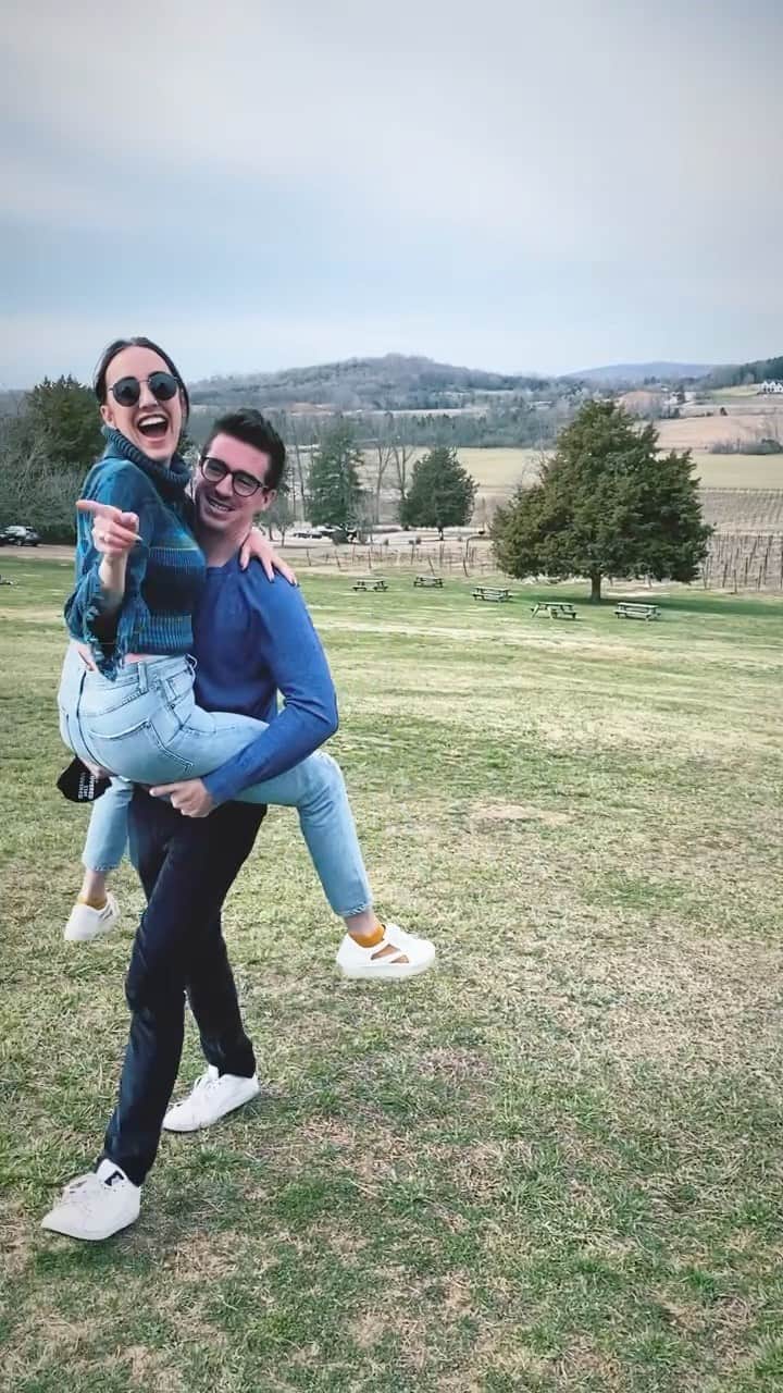 スペンサー・ロックのインスタグラム：「Happy birthday three days late to my original life partner, sister sister and best friend @chelseajaymes. Nothing makes me happier than celebrating you and seeing you thrive!!!!! 🤍🤍🤍」