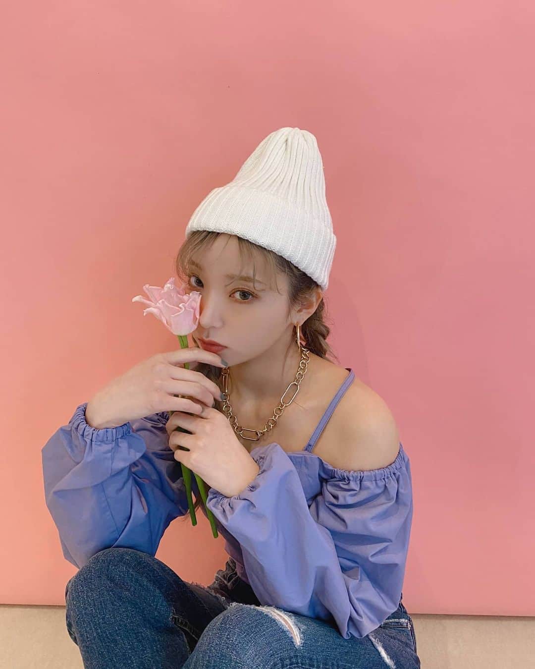 mam（まむ）のインスタグラム：「先日撮影📷したSPIRALGIRL(@spiralgirl_official )のお洋服をmimmamでリンクコーデした企画が公開されたよ♡ チェックしてみてね😼😼💓 #SPIRALGIRL#スパイラルガール#fashion」