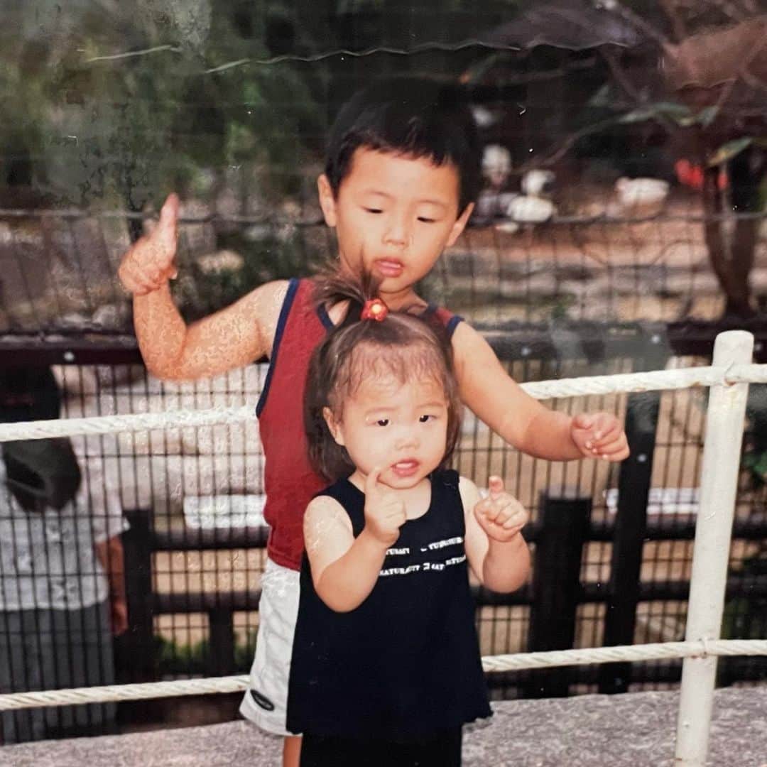杉田妃和さんのインスタグラム写真 - (杉田妃和Instagram)「↓ おめでとう！ 幸せのおすそ分け♡ゲットだぜ💐  いつまーでもお幸せに🤍」3月12日 21時56分 - sugita_hina08