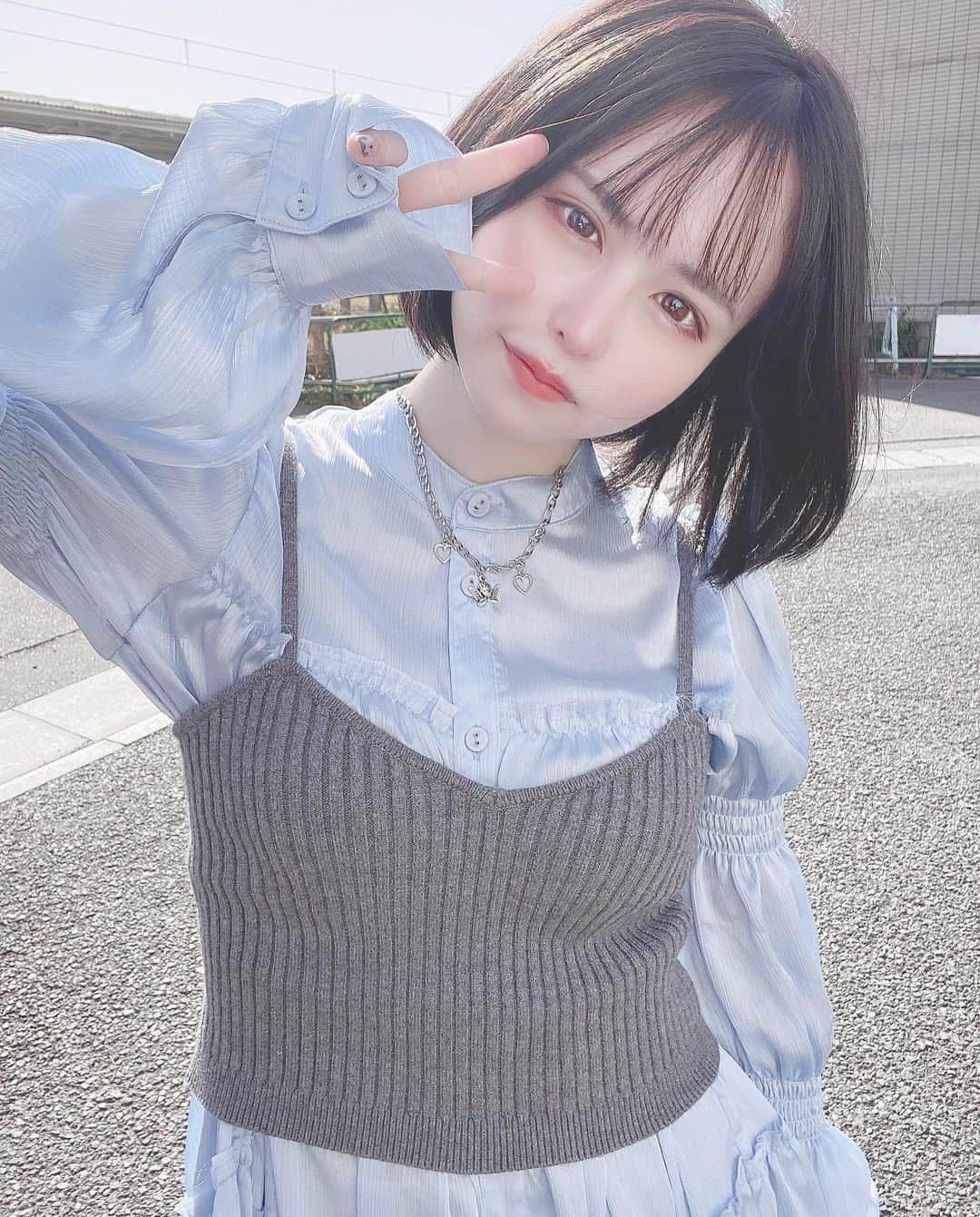 日向すずさんのインスタグラム写真 - (日向すずInstagram)「みんなのパワースポットになりたい- ̗̀ ̖́-  服は @jouetie_official です‪⸝⸝- ̫ -⸝⸝」3月12日 22時18分 - osuzudashi_