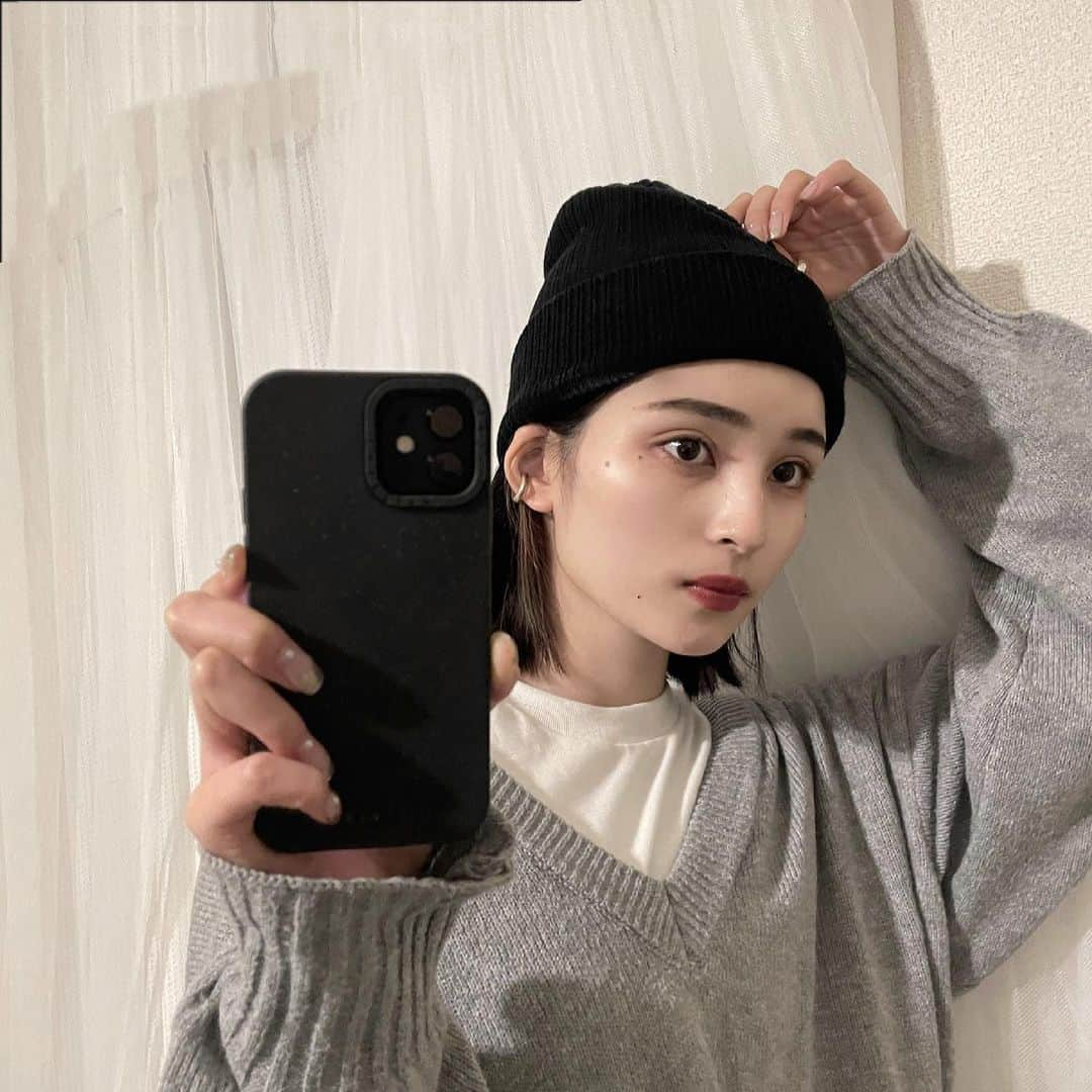 乃愛さんのインスタグラム写真 - (乃愛Instagram)「新しいケース！ とニット帽🧶  #CASETiFYCONSCiOUS #casetify」3月12日 22時24分 - _0w022