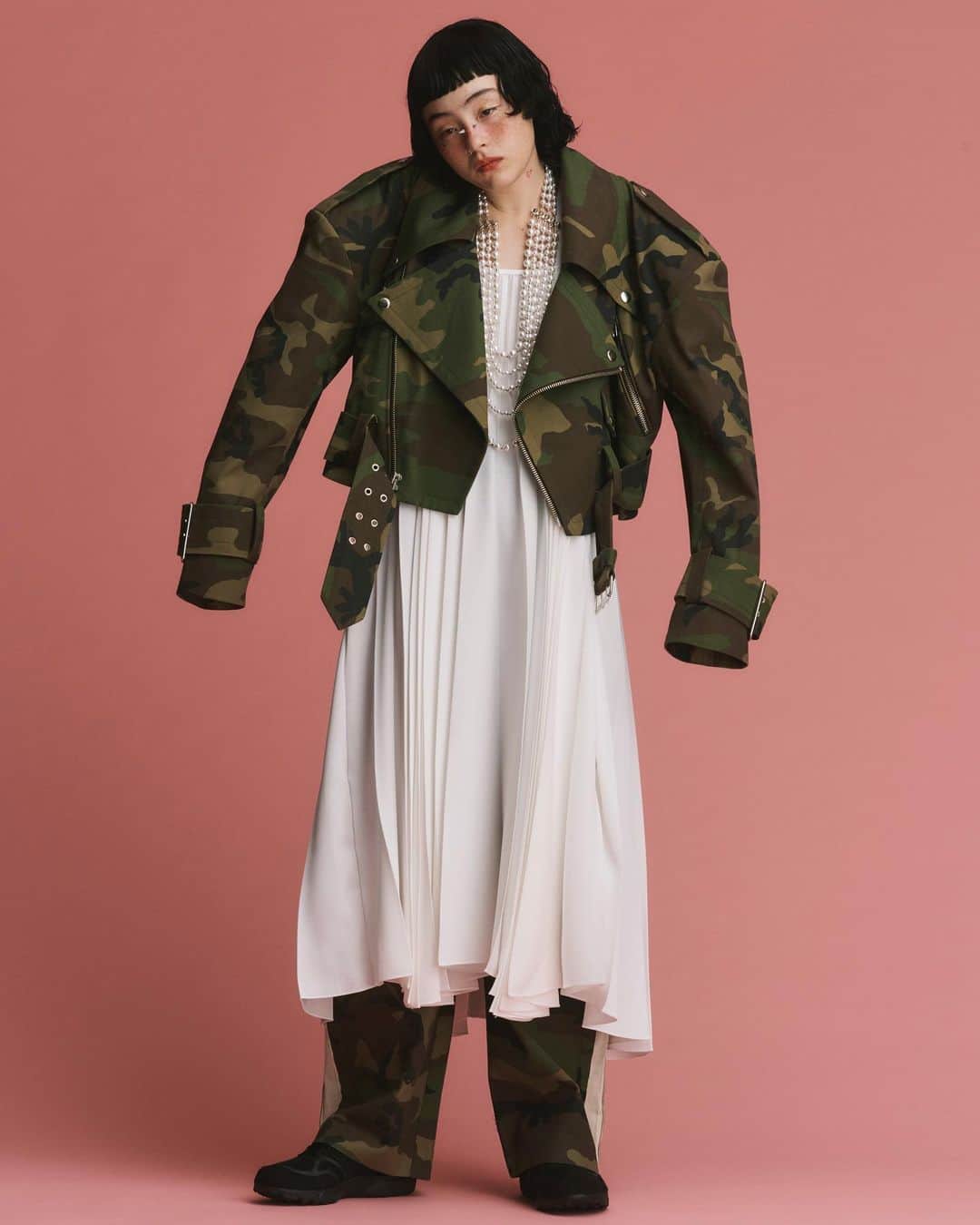 のインスタグラム：「DOVER STREET MARKET SS21 STYLE BOOK   🌸♡」