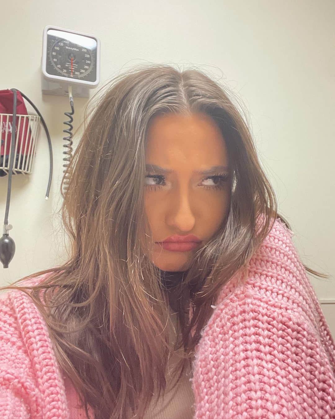テイラー・グラブスさんのインスタグラム写真 - (テイラー・グラブスInstagram)「life recently🤍」3月13日 6時00分 - teilorgrubbs