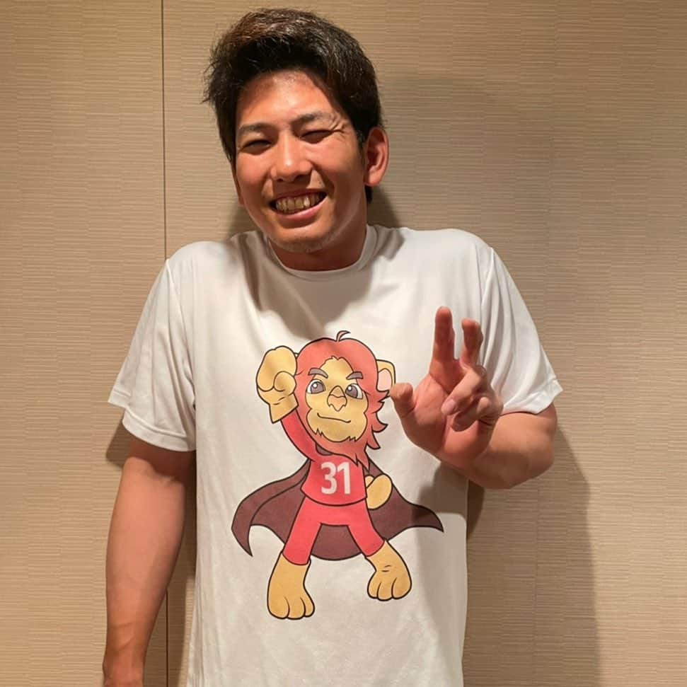 栗原陵矢さんのインスタグラム写真 - (栗原陵矢Instagram)「Tシャツ作っていただきました！ ありがとうございます！！  @airmenman」3月13日 21時31分 - kurihara0704