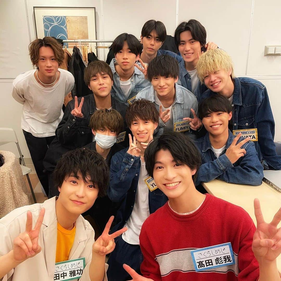 BUDDiiSさんのインスタグラム写真 - (BUDDiiSInstagram)「いよいよ明日20:00〜！ dTVチャンネル・ひかりTVにて 「EBiDAN LIVE SCHOOL!!!」放送！  さくらしめじのお二人と撮らせていただきました😂  #BUDDiiS #さくらしめじ #EBiDAN #エビダンライブスクール」3月13日 20時01分 - buddiis.official