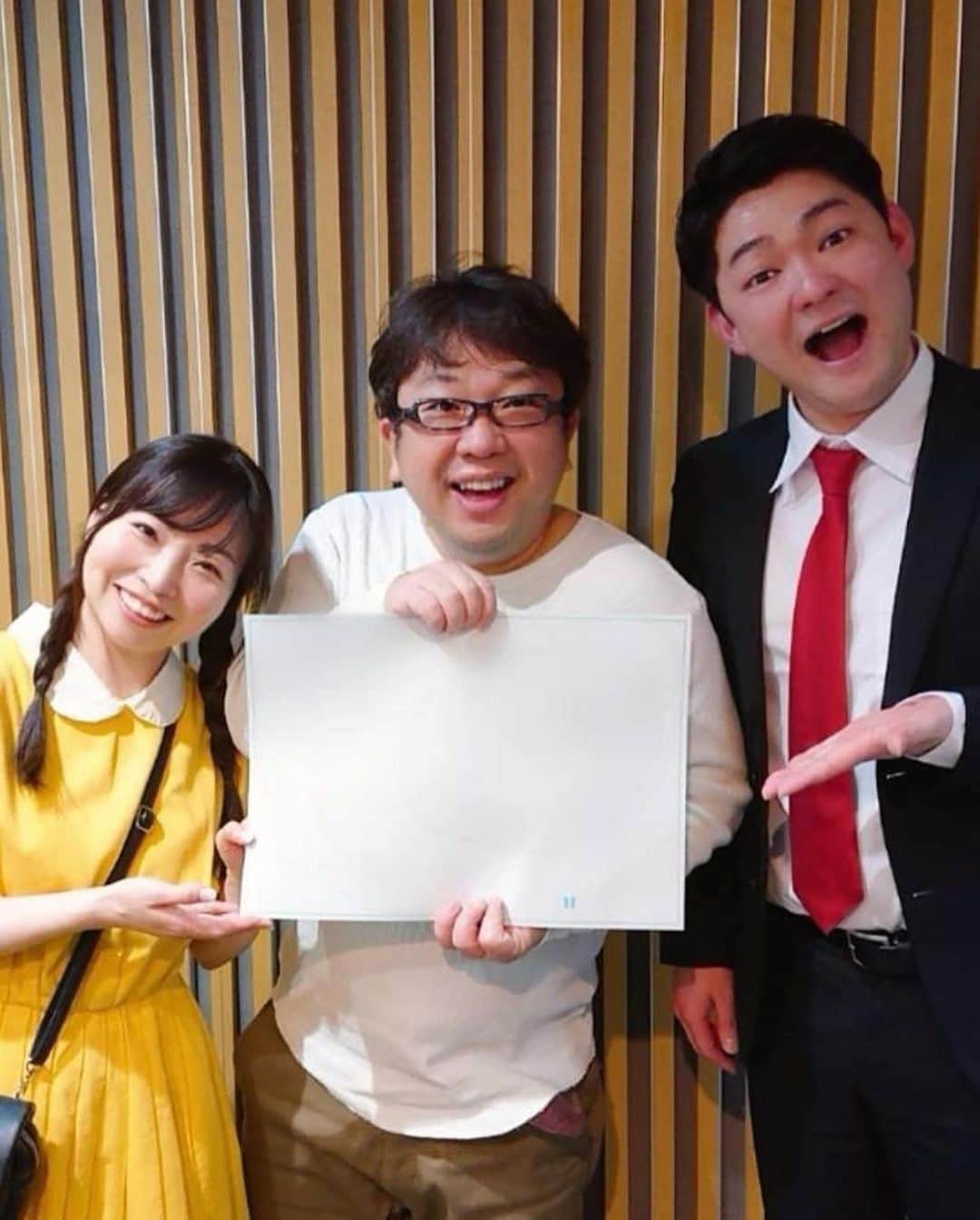 望月隆寛さんのインスタグラム写真 - (望月隆寛Instagram)「この度、石出奈々子さんと結婚しました。爆笑問題田中さんとキャイ〜ン天野さんに証人になっていただきました！ あさひが演じる癖のあるヒステリックな女性とは違った明るくて優しい、不思議ぃ〜な女性です！大きい声を出しても怒られない、笑いの絶えない温かい家庭を築いていけたらと思います！  #結婚　#ダニエルズ　#ダニエルズ望月　#石出奈々子　#末長く幸せになる　#天野ひろゆきルート930  #ニッポン放送　さんありがとう」3月13日 20時39分 - mochizuki.takahiro_1207