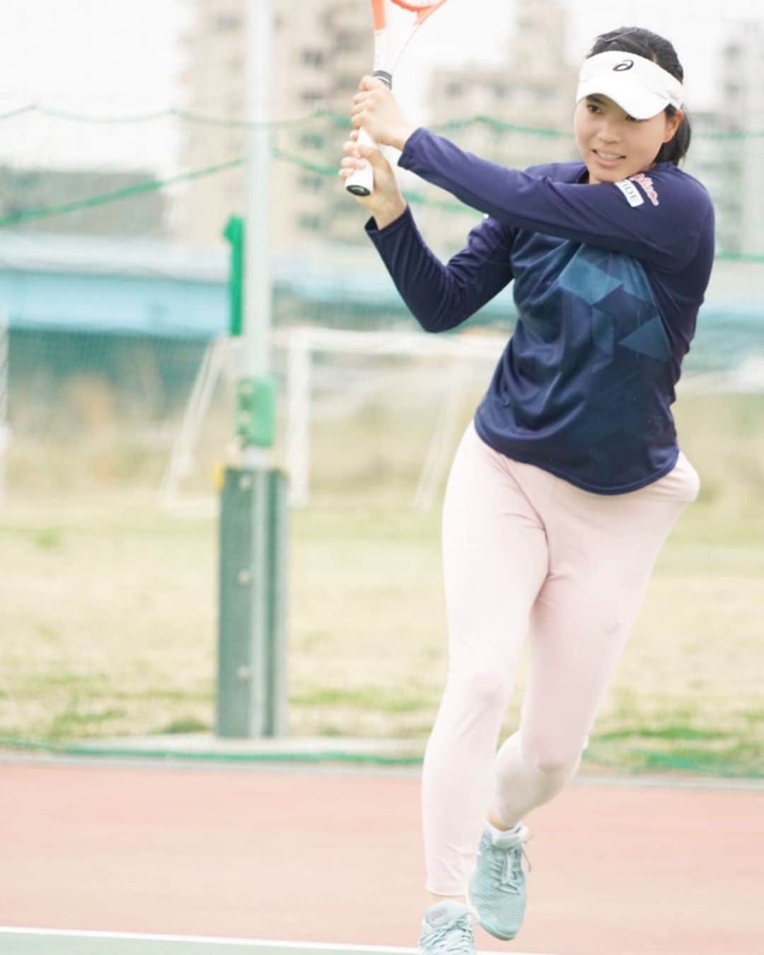 尾崎里紗のインスタグラム：「今日はずっと雨でしたね☔️😕﻿ ﻿ ﻿ ﻿ ﻿ ﻿ ﻿ #glico ﻿ #powerproduction ﻿ #head ﻿ #headtennis_official﻿ #headjapan﻿ #teamhead ﻿ #asicstennis﻿ #teamasics ﻿ #imoveme﻿ #onitsukatiger ﻿ #株式会社タイド ﻿ #TIDE. ﻿ #gram3 ﻿ #グラムスリー ﻿ #tbc_aesthetic ﻿ #エステ ﻿ #エステティックtbc ﻿ #尾崎里紗 ﻿ #risaozaki ﻿ #tennis ﻿ #tennisplayer ﻿ #テニス ﻿ #fitness ﻿」