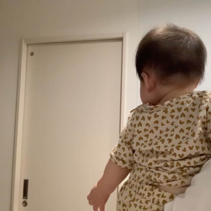 糸数美樹のインスタグラム：「かーちゃん息切れ😩😩😩」