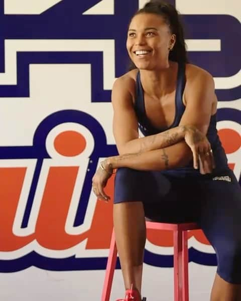 モーガン・ミッチェルのインスタグラム：「I've been going to F45 sessions for a while now to switch up my training on the track. To be the first Olympian on the @F45_Training TV screens is an incredible feeling. I am so proud to represent female F45’ers across the globe and to join an incredibly supportive and dynamic community. 🥰💥@f45_training #F45 #F45Training #ad」