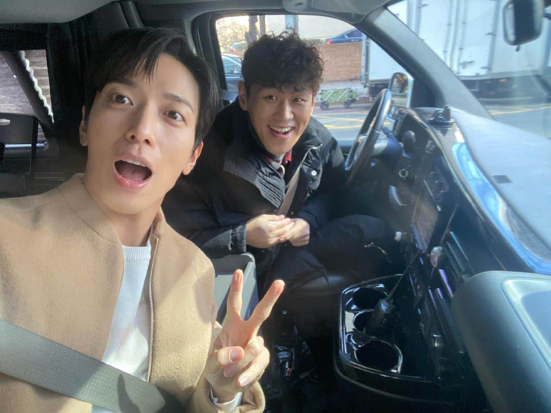 チョン・ヨンファさんのインスタグラム写真 - (チョン・ヨンファInstagram)「#대박부동산」3月13日 14時43分 - jyheffect0622