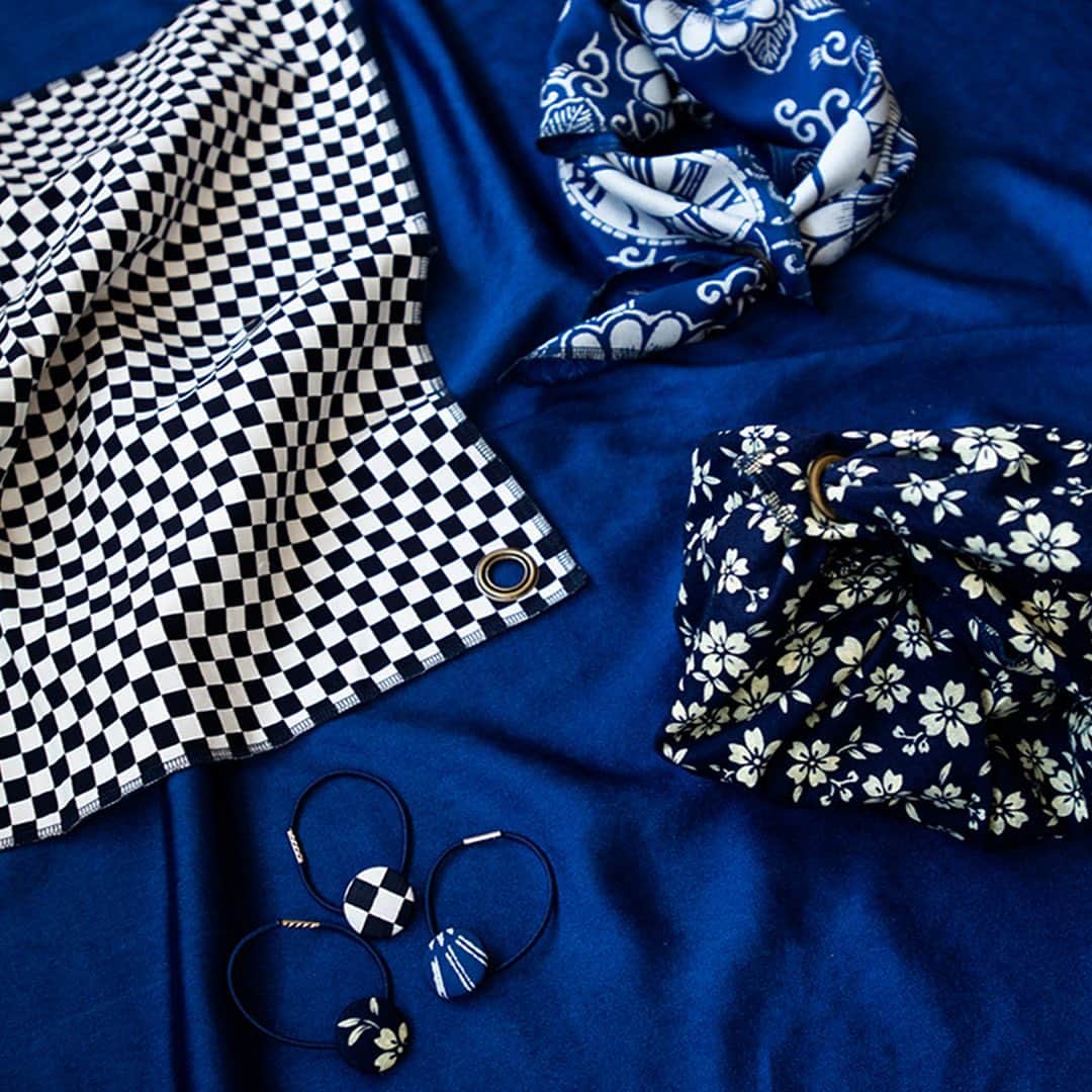 ハリウッドランチマーケットのインスタグラム：「﻿ 【BLUE BLUE JAPAN POPUP SHOP 】﻿ ﻿ 3月12日（金）～ 3月21日（日）の期間、BLUE BLUE KYOTOにて“BLUE BLUE JAPAN” SPRING & SUMMER 2021コレクションのPOPUP SHOPを開催します。﻿ ﻿ イベント期間中、BLUE BLUE JAPANの2021春夏コレクション商品を豊富に取り揃えます。﻿ シャツやジャケット、パンツ以外にもこのポップアップに併せてインディゴ商品を身近に感じていただけるような小物雑貨などのアイテムをご用意します。﻿ 2万円以上お買上のお客様にはアーカイブの生地を再利用した素敵なノベルティーアイテムもご用意しております。﻿ ﻿ ----------------------------------------﻿ 開催期間：3月12日(金)〜3月21日(日)﻿ 場所：﻿@blue_blue_kyoto 電話：075-253-0605﻿ ---------------------------------------- ﻿ ﻿ #聖林公司﻿ #SEILIN﻿ #ハリウッドランチマーケット﻿ #HOLLYWOODRANCHMARKET﻿ #BLUEBLUEJAPAN」