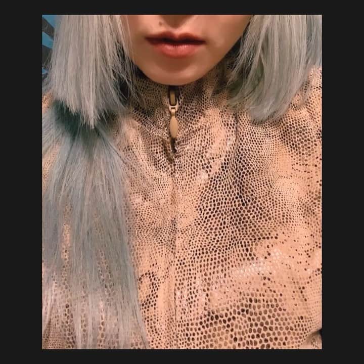 中村未来のインスタグラム：「大阪ありがと🖤」