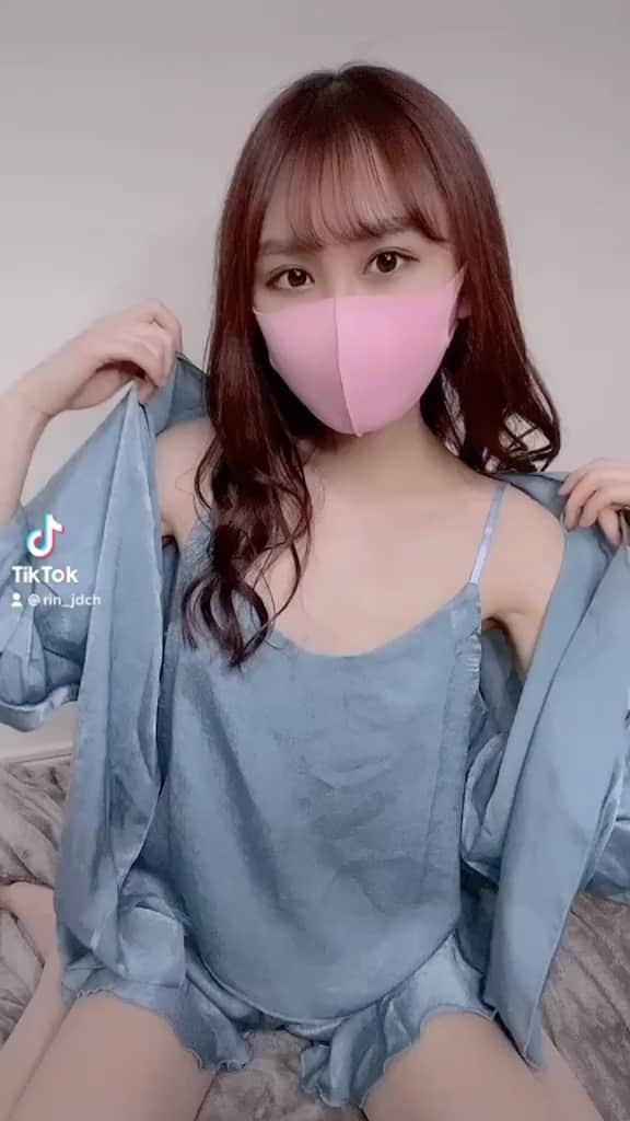 ちっぱい女子大生りん 無修正 