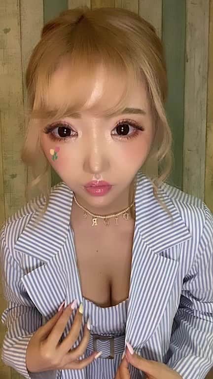 とみmamaのインスタグラム：「明日3/14(日)の先行販売で 発売するアイテムのご紹介♡」