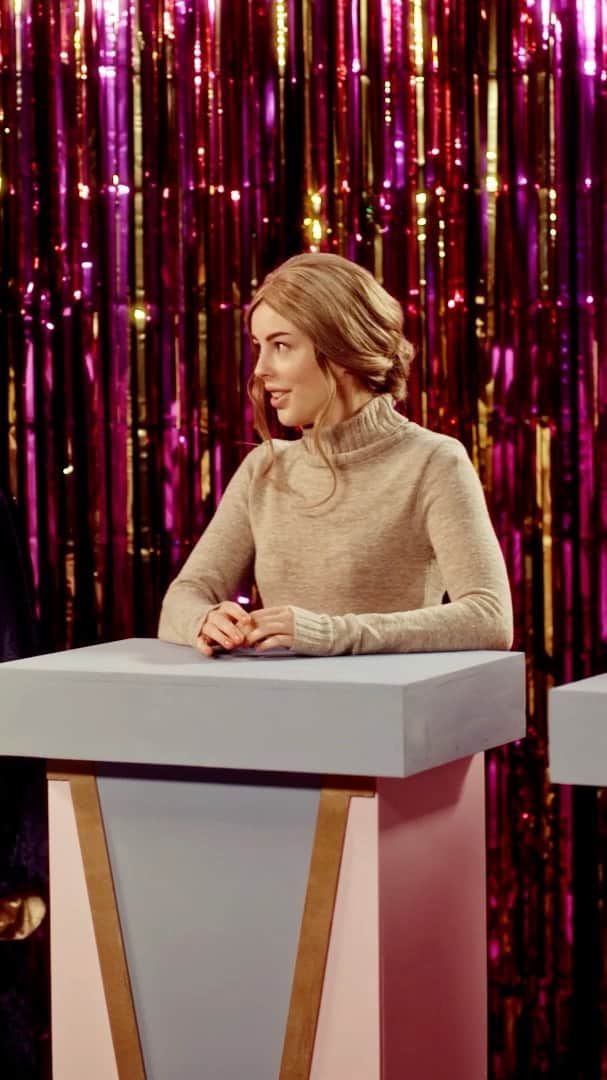 Amelia Gethingのインスタグラム：「Here’s sneak peak from Season TWO of The Amelia Gething Complex! Airing in SIX days!  March 19th, BBCiPlayer 👻」