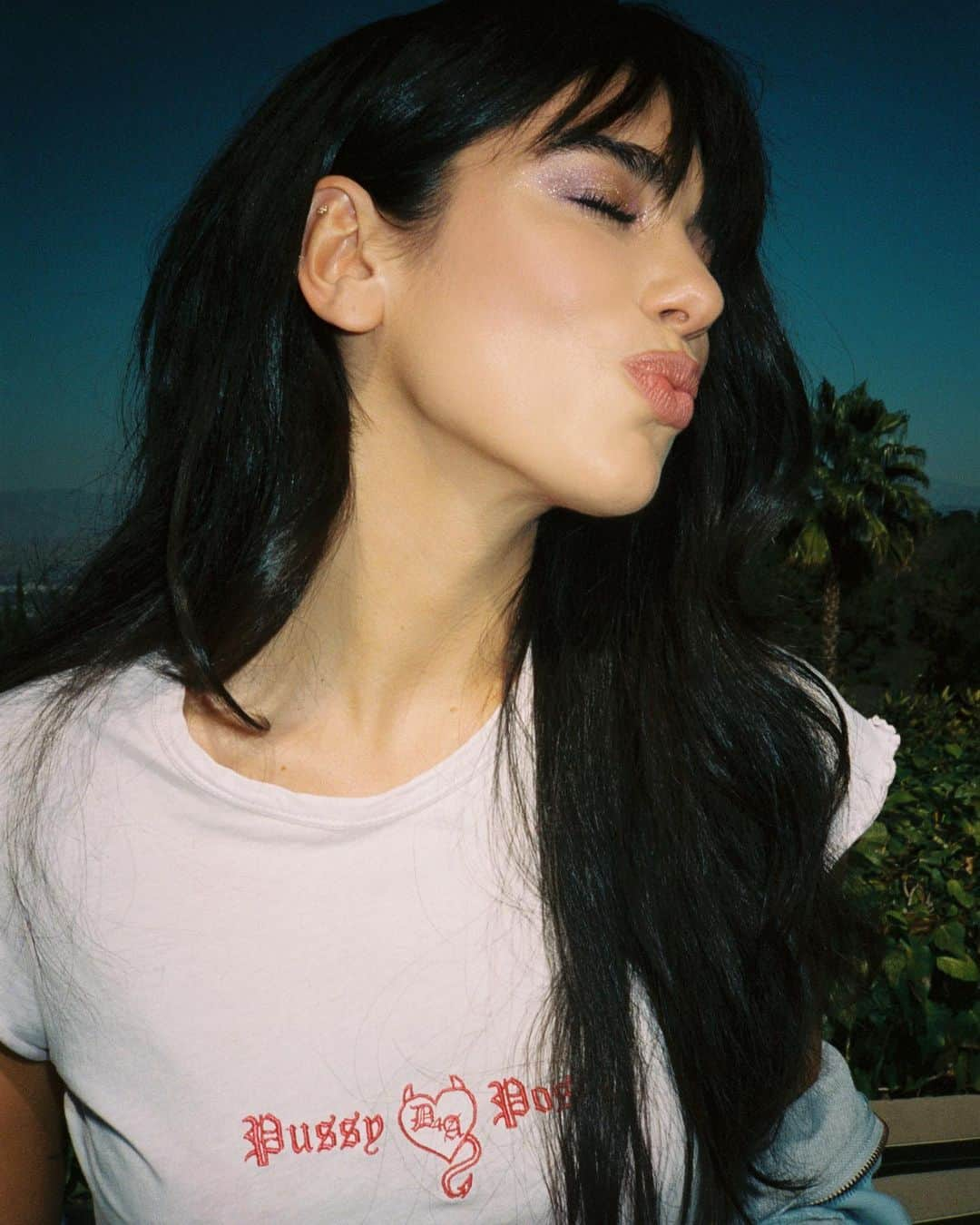 デュア・リパさんのインスタグラム写真 - (デュア・リパInstagram)「honey ice teaaaaaaa 4 meeeee」3月14日 3時16分 - dualipa