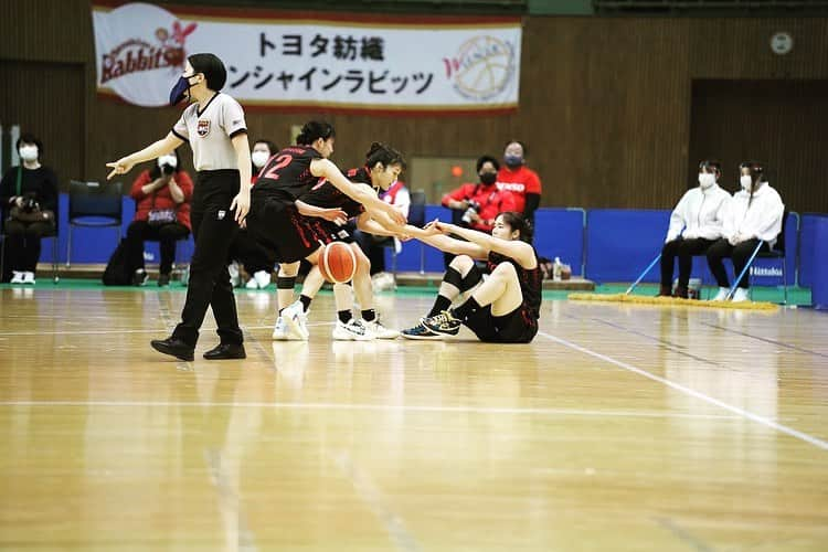 馬瓜ステファニーさんのインスタグラム写真 - (馬瓜ステファニーInstagram)「ーSemifinalsー 全員で‼︎ 助け合って‼︎ 楽しんでいきましょう♪ #VAMOS‼️💨」3月14日 8時55分 - stephanie_mawuli