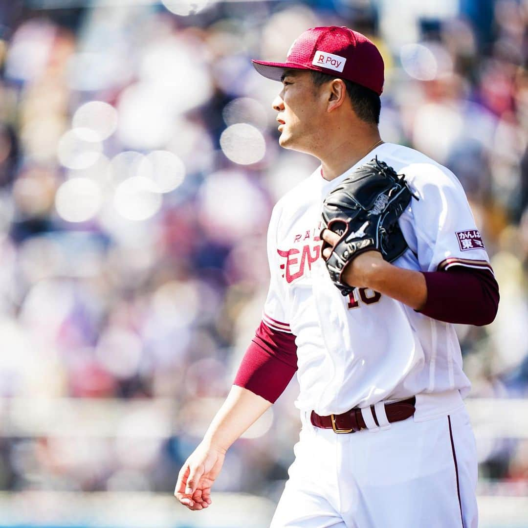 東北楽天ゴールデンイーグルスさんのインスタグラム写真 - (東北楽天ゴールデンイーグルスInstagram)「⚾️ ⚾️E 3-1 DB⚾️ 田中将大選手から早川選手への投手リレーで完勝‼️‼️ 田中将大選手は5回4安打1失点3奪三振💪🏼 早川選手は4回1安打無失点5奪三振✨✨✨ 打っては銀次選手が先制点を演出するなど2安打✌🏼 絶好調の辰己選手は2本のツーベースを含む猛打賞💯 同じく好調の小郷選手も2安打1打点の活躍👍🏼 #rakuteneagles #一魂 #日本一の東北へ #田中将大 #銀次 #辰己涼介 #小郷裕哉  #早川隆久  #写真もバイバーで」3月14日 17時21分 - rakuten_eagles