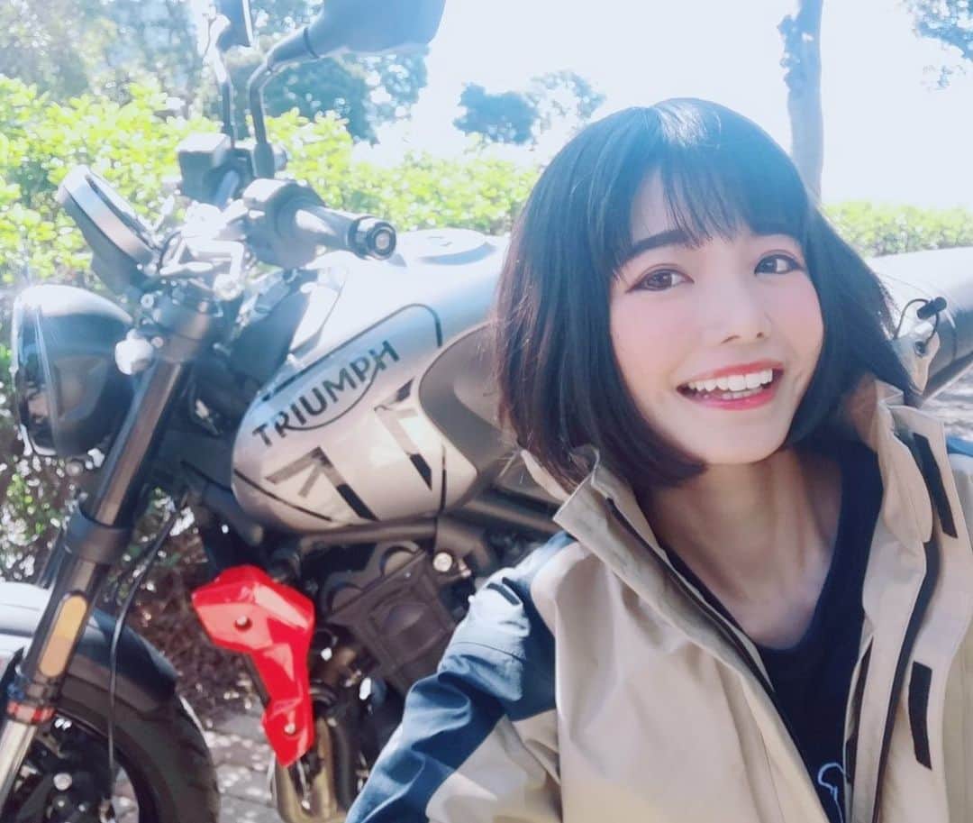 美環のインスタグラム：「motocotoの表紙撮影に行ってきたよーっ🙆🥳✨わぁーいっ🏍💨」
