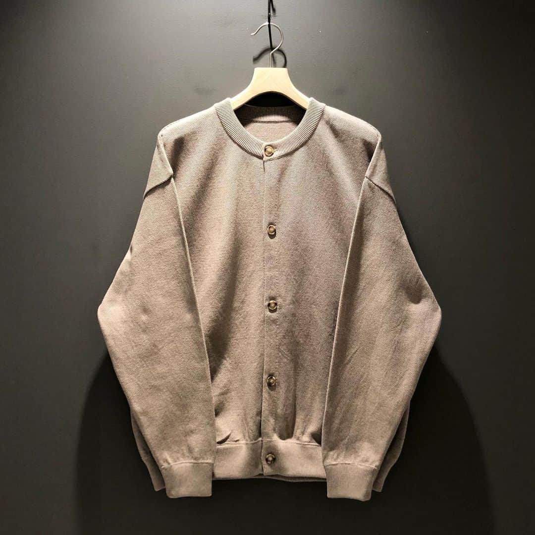 BEAMS JAPANさんのインスタグラム写真 - (BEAMS JAPANInstagram)「＜crepuscule＞×＜BEAMS＞ Mens Crew Cardigan Special ¥18,000+TAX Item No.11-14-1089 BEAMS JAPAN 3F ☎︎03-5368-7317 @beams_japan #crepuscule #beams #beamsjapan #beamsjapan3rd Instagram for New Arrivals Blog for Recommended Items」3月14日 19時03分 - beams_japan