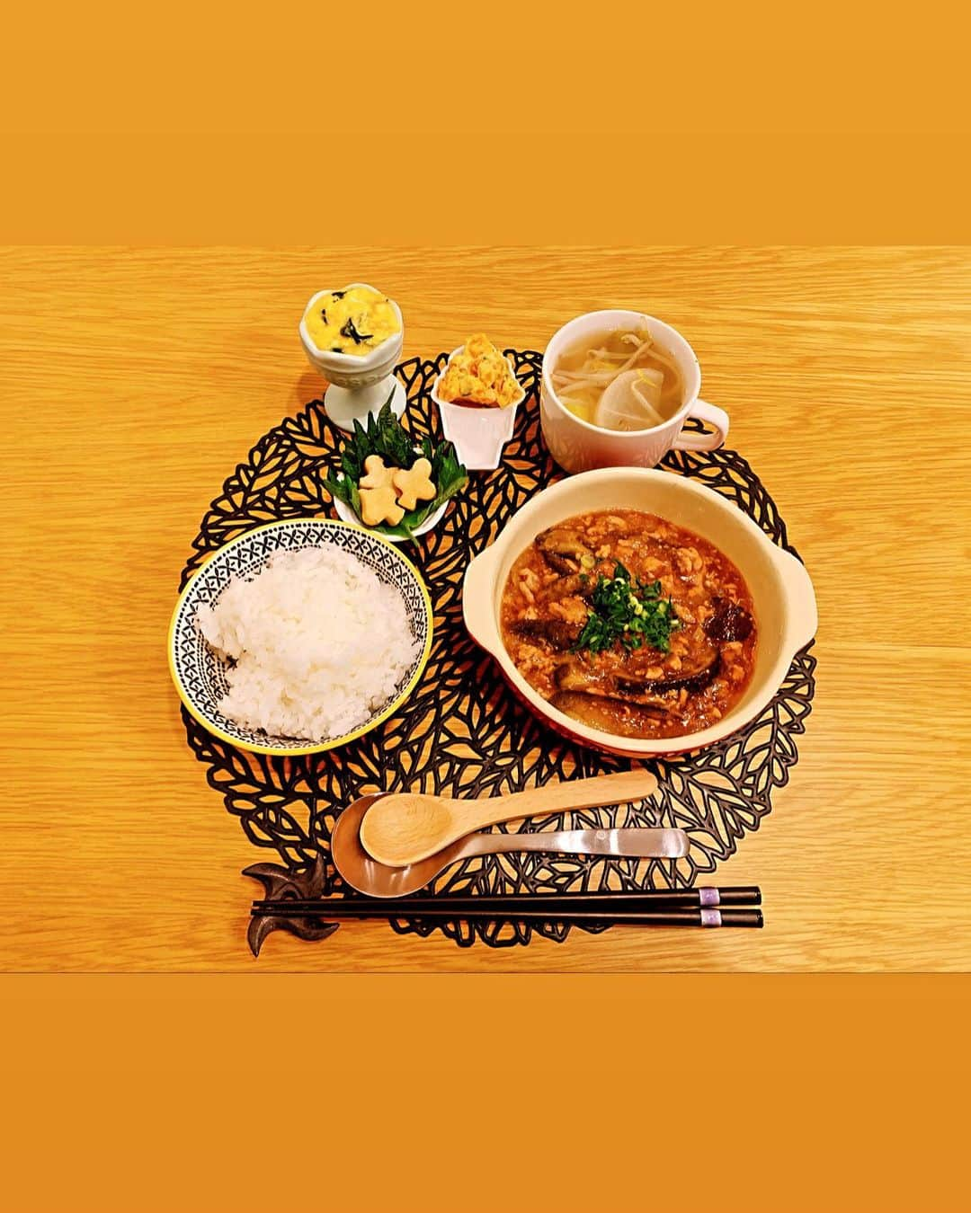 間宮梨花のインスタグラム：「#りかちゅう飯  #旦那ご飯 #レシピswipe #献立 #麻婆茄子 #おうちご飯 #夜ご飯」