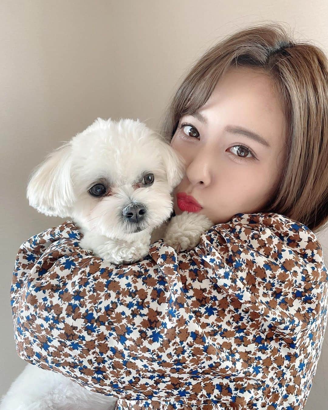 のインスタグラム：「Happy Whiteday ❄️」
