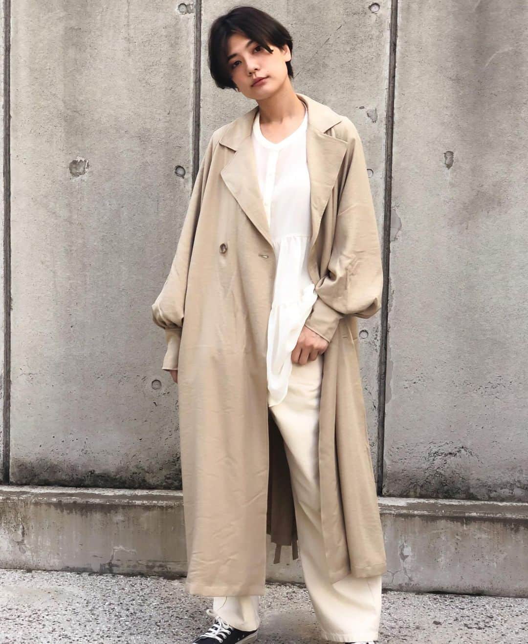 石川瑠利子のインスタグラム：「. . fashion🌟 中に着ているブラウスは肌触りがとてもよくて夏には羽織としても着れそうで楽しみ🙏🏻❤️ 暖かくなってくるとお洋服を考えるのもワクワクするね🙆🏻‍♀️✨ . . #fashion #code #BONLECILL #pr #SPRiNG #ボンルシール #スプリング」
