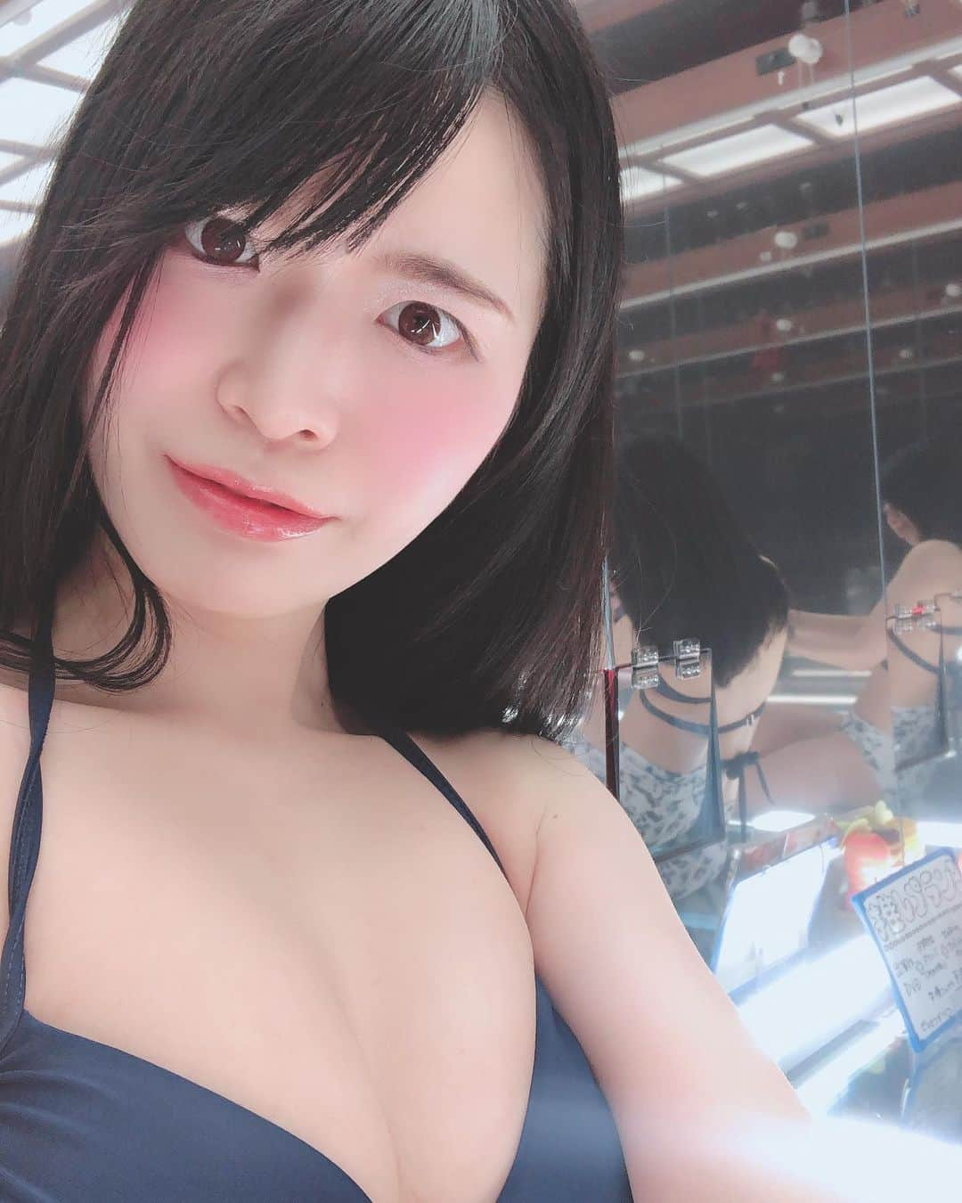 大谷翔子のインスタグラム：「サイレントバーありがとうございました！#AV女優 #大谷翔子 #長身女子 #高身長女子 #長身美脚 #脚フェチ #美脚 #足フェチ #フォロワー募集中 #sod女子社員酒場 #syainbar #スーツが好き #SODLAND #SOD女子社員 #秋葉原 #新中野 #新宿 #歌舞伎町 #サイレントバー #水着」