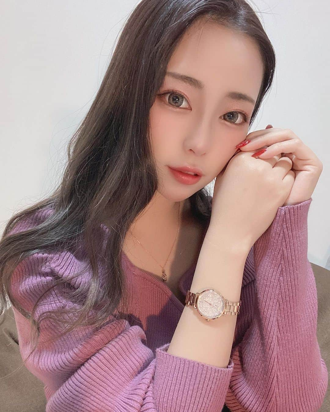 福井柑奈さんのインスタグラム写真 - (福井柑奈Instagram)「【4B WATCHES アンバサダー⌚️3月🌸】 (@4bwatches_japan )  今月は3.4月の新しい門出にぴったりなLUCKY STARシリーズでっす🦩✨！  動画見たら分かるかなぁ？？ 文字盤がキラキラで存在感抜群だよ👏 とても素敵✨✨✨  🌈クーポンコード🌈 【kannaaz7】入力で10%割引きになります🦩 是非大切な方へのプレゼントにもぴったりです🎁💓  #4bwatches #blackbybluebrave #腕時計 #時計 #新生活　#春　#バレンタイン #バレンタインギフト #プレゼント #バレンタイン企画 #アンバサダー #アンバサダー就任 #時計好きな人と繋がりたい #watch #watches #valentines #love #instlove #japanese #igers #igersjp #igdaily #🌸 #❤️ #⌚ #腕時計好き」3月29日 19時39分 - kanna_fukui